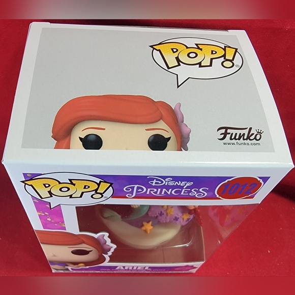 Ariel funko # 1012 (nib) - Picture 4 of 7